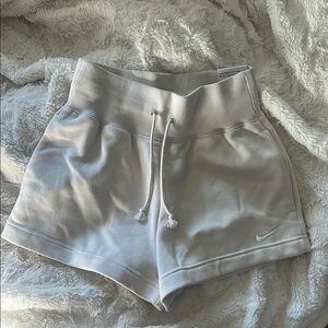 Nike Tan Loose fit High Rise Short